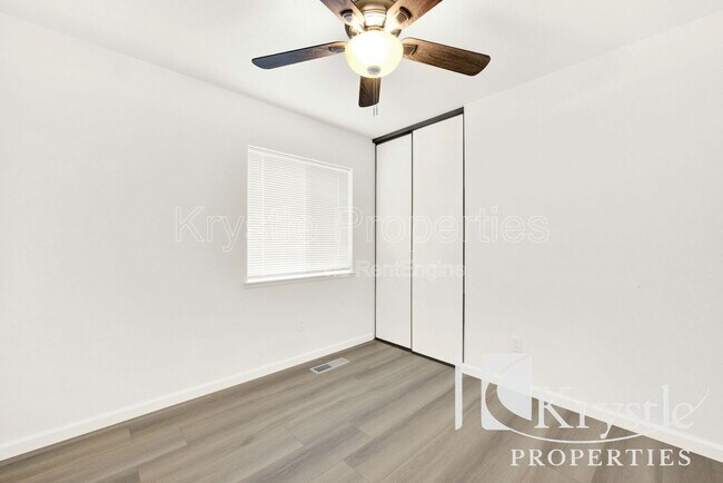 Building Photo - 606 Humbolt Dr