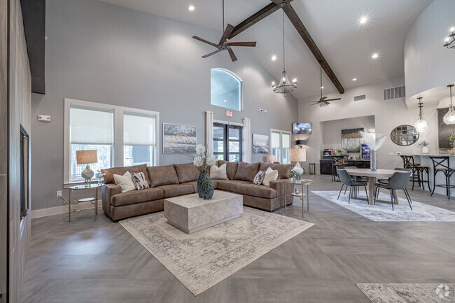 Interior Photo - Vantage at Fair Oaks