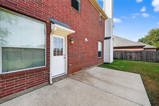 Building Photo - 19326 Colony Trail Ln