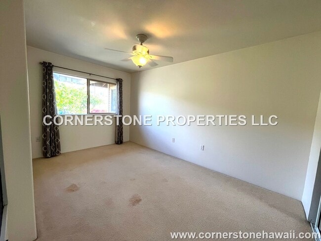 Building Photo - 92-1123-1123 Panana St