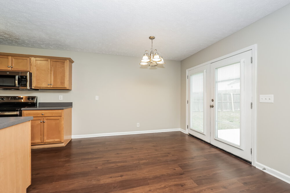 Building Photo - 1243 Lasalle Dr