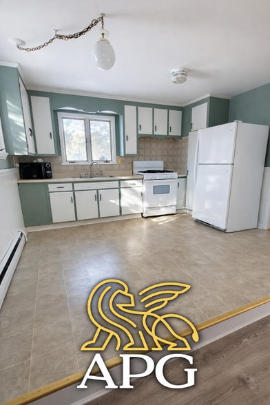 Building Photo - 951 Churchville Riga Rd