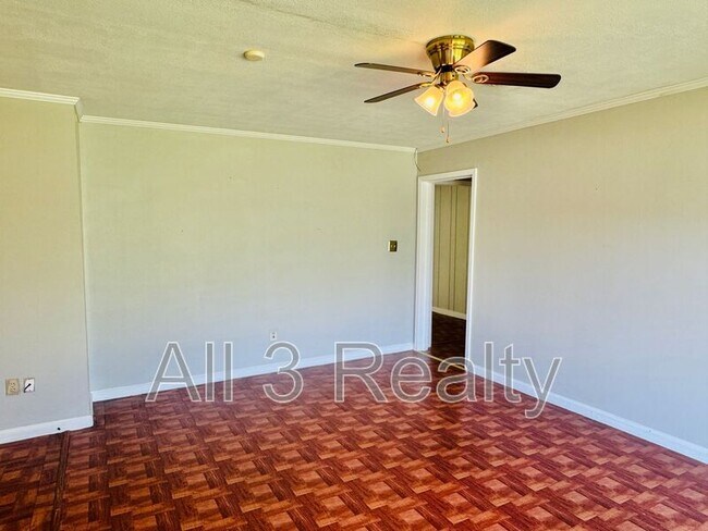 Building Photo - 1311 Marlowe Dr