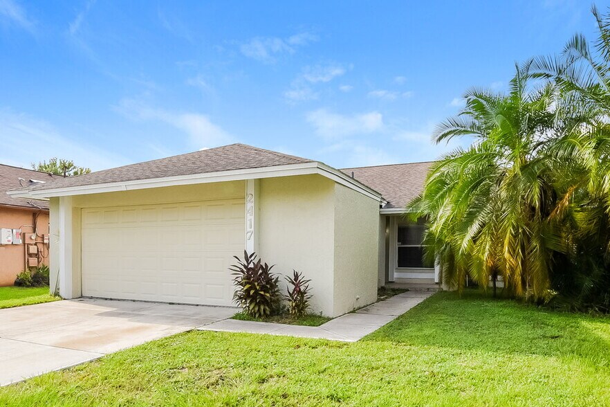 Building Photo - 2417 Ginger Mill Blvd