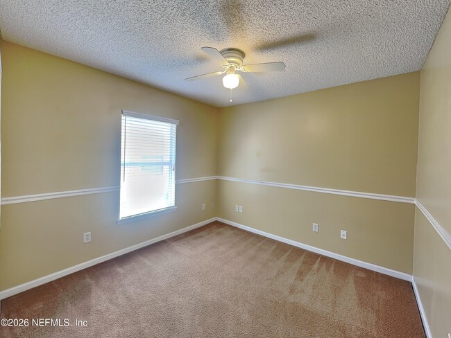 Building Photo - 801 MacKenzie Cir