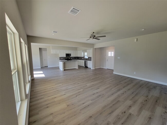 Building Photo - 1620 La Delle St