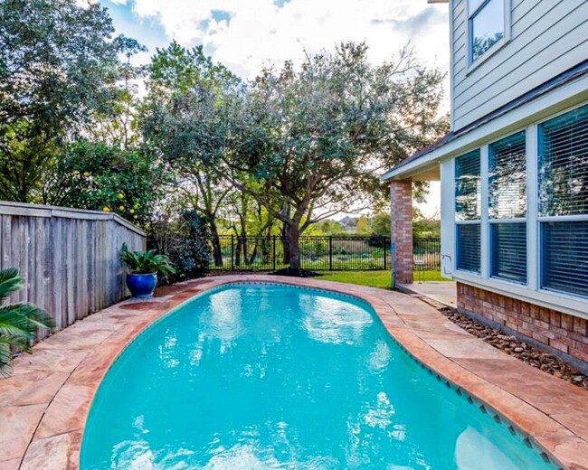 Building Photo - 5307 Riverstone Crossing Dr