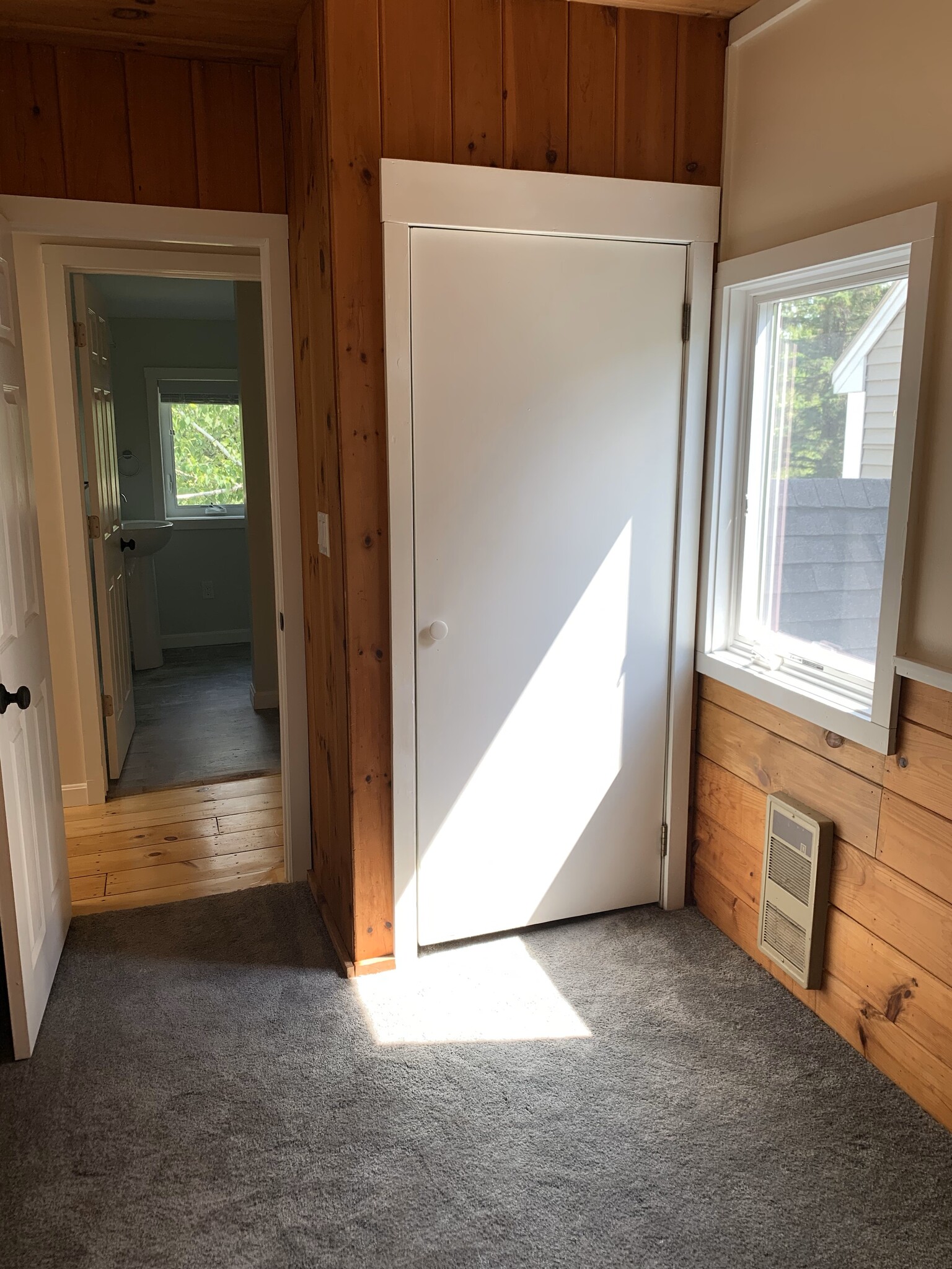 Bedroom2 plus bath entrance - 42 Mast Rd