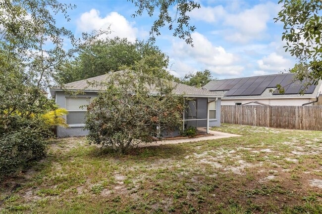 Building Photo - 11111 Lakeside Vista Dr