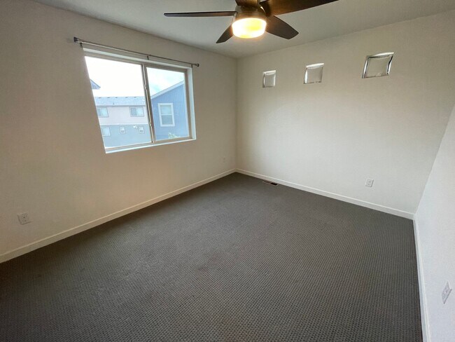 Building Photo - 3 Bedroom Home in Banning Lewis Ranch
