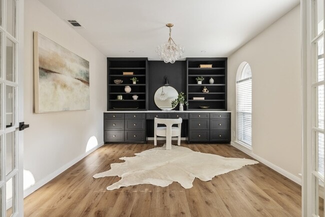 Building Photo - 2906 Riata Ln