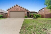 Building Photo - 2035 Karsen Ln