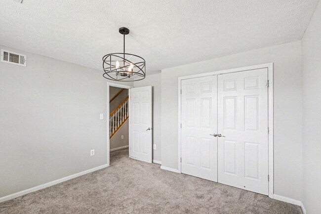 Building Photo - 3395 Bountiful Ln