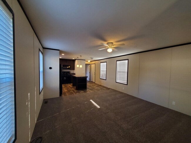 Building Photo - 12 Mockingbird Hill Dr