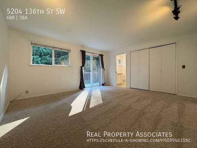 Building Photo - 5204 136th St SW