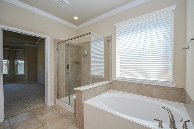 Building Photo - 28258 Natalie Bend Rd