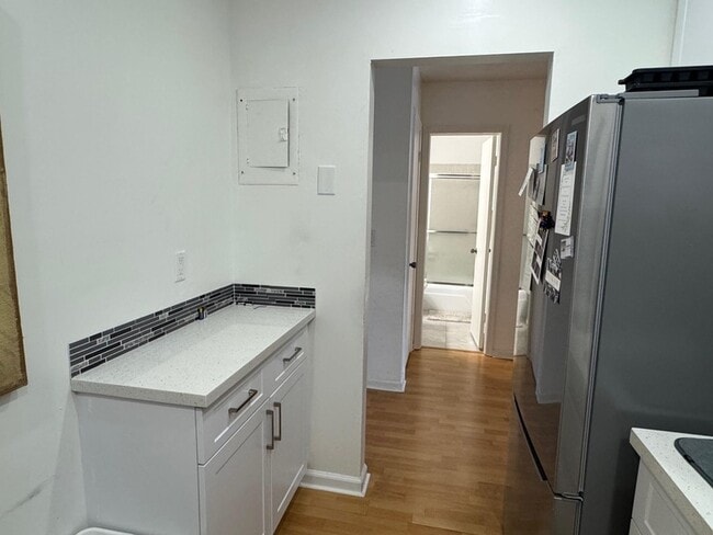 Building Photo - 5840 NE 22nd Way