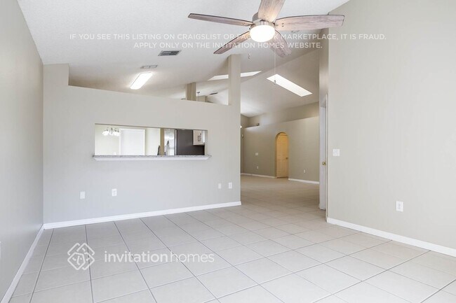 Building Photo - 2848 Crofton Way