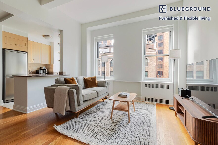 Building Photo - 20 Park Ave