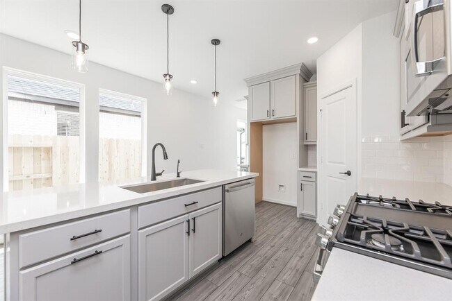 Building Photo - 21626 Lampeter River Ln