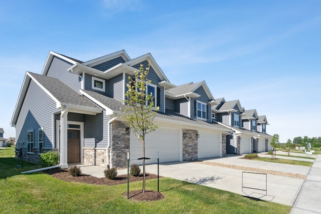 Building Photo - 2232 Eversull Ln