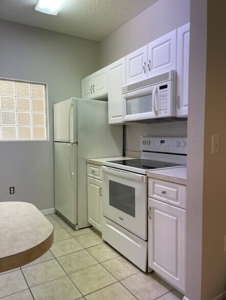 Building Photo - 1501 Partin Dr N