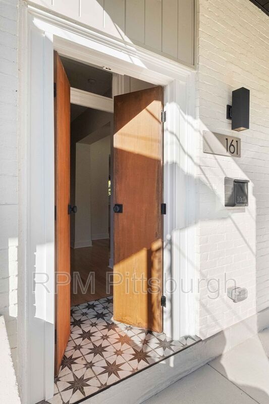 Building Photo - 161 Morewood Ave