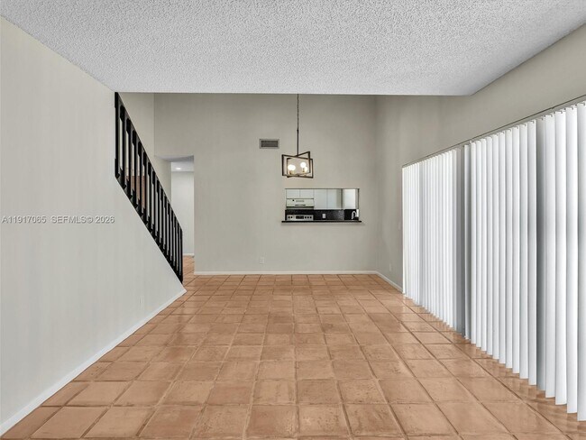 Building Photo - 1353 Springside Dr