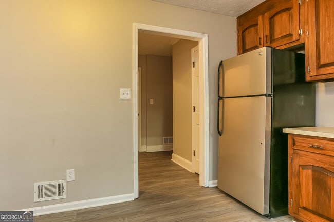 Building Photo - 4178 S Martin Way