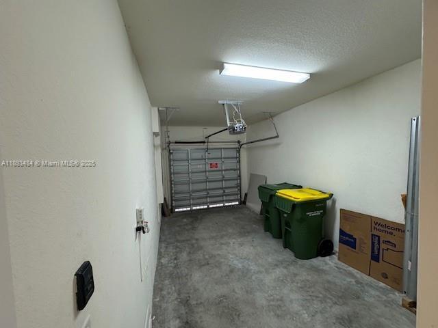 Building Photo - 158 SE 34th Terrace