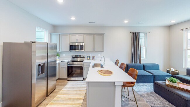 Building Photo - 3 bedroom 2.5 bath at Milltown @ the South...