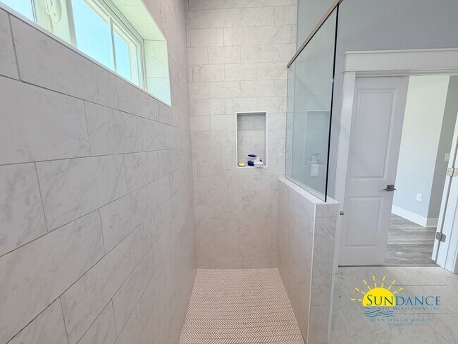 Building Photo - Stunning 3BR Home in Sacred Oaks, Santa Rosa Beach!