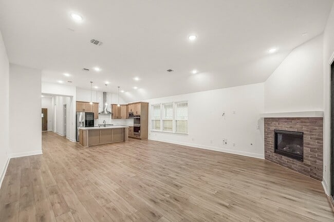 Building Photo - 6127 Clementine Zest Dr