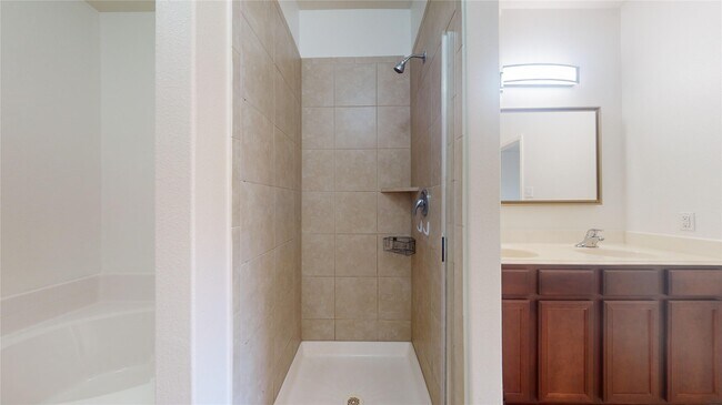 Building Photo - 9419 Grand Spark Dr