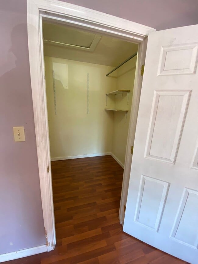 Building Photo - Spacious Newly Constructed  4 Bed 2 Bath T...