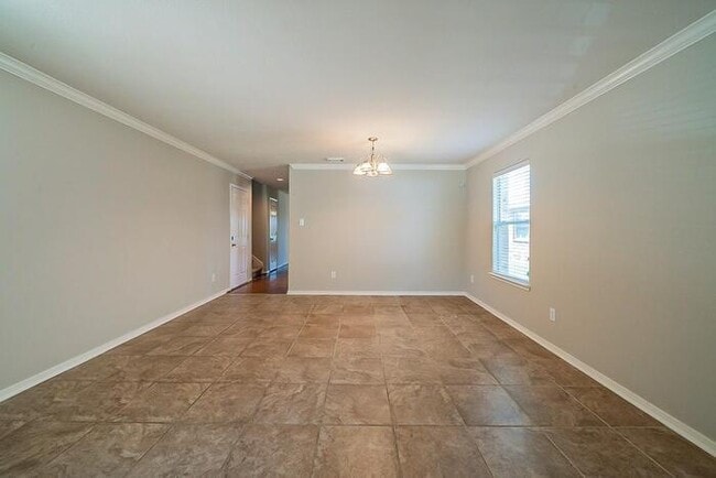 Building Photo - Charming 4 beds 3.5 baths in Spring