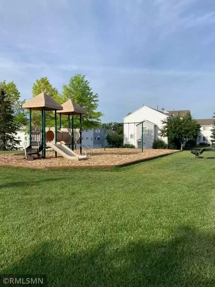 Building Photo - 13223 Bush Ln