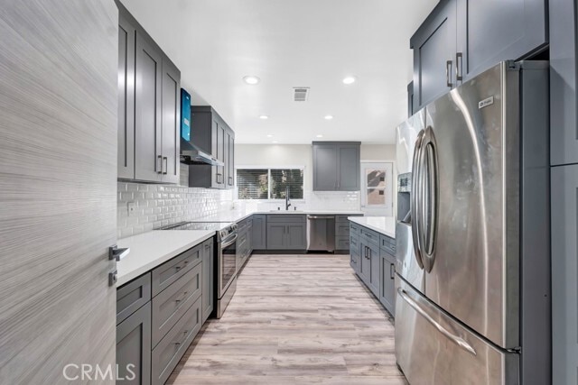 Building Photo - 19653 Valdez Dr