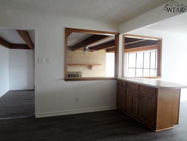 Building Photo - 4626 Cypress Ave