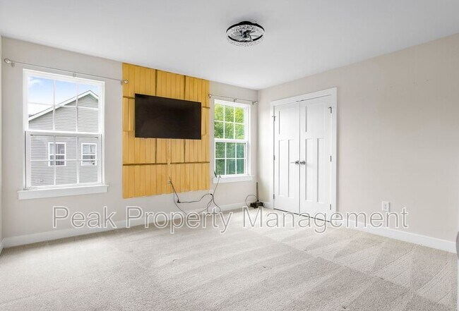 Building Photo - 8518 Kingsland Pk Dr
