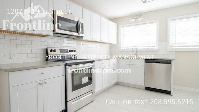 Building Photo - 1207 N 19th St