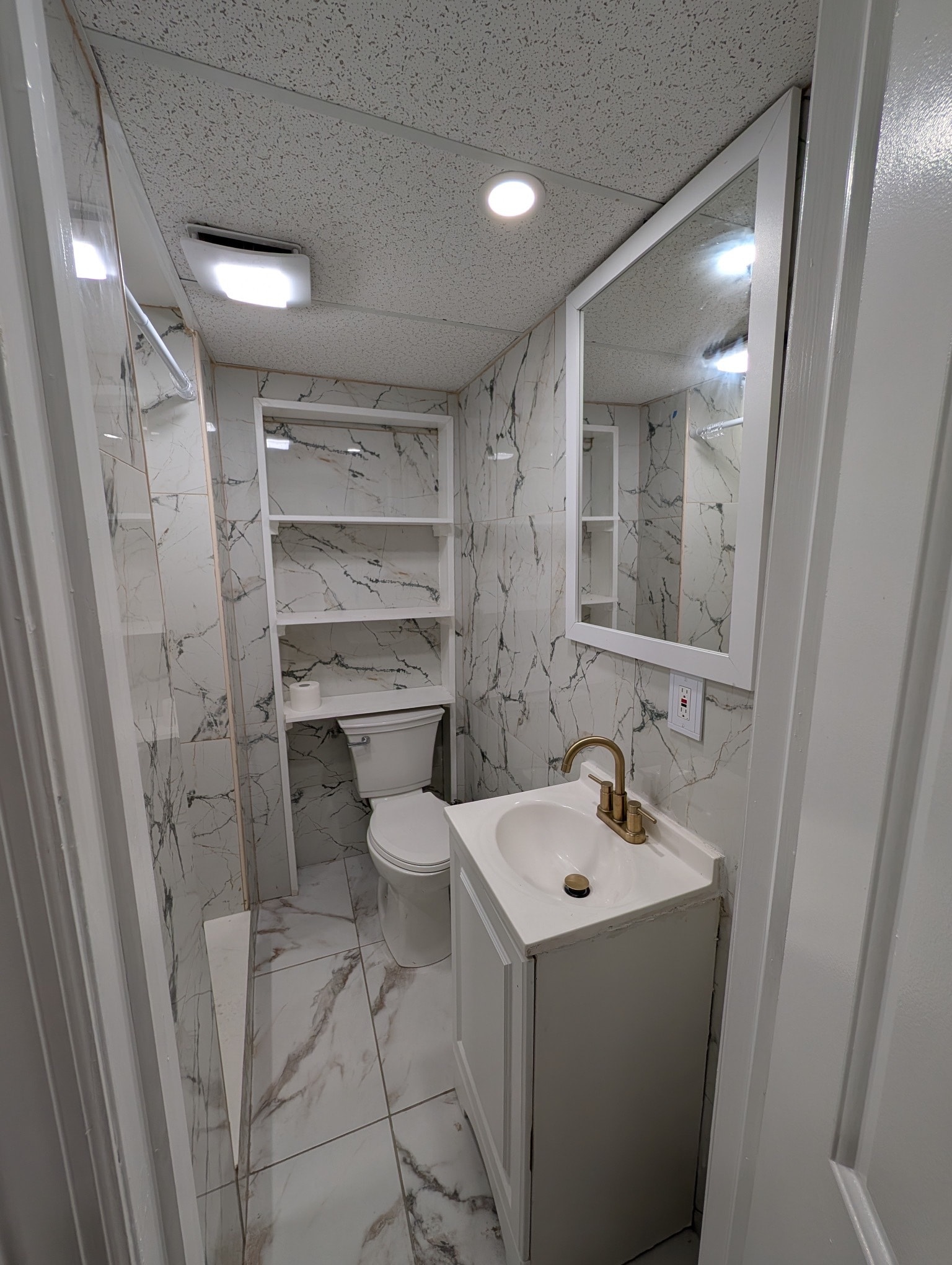Restroom - 151 New York Ave