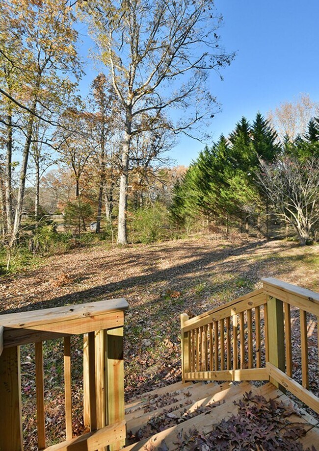 Building Photo - 5433 King Wilkinson Rd