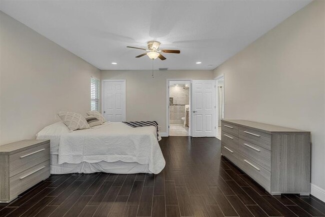 Building Photo - 13666 Exotica Ln