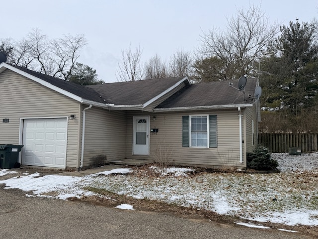 Building Photo - 655 Mosgrove St