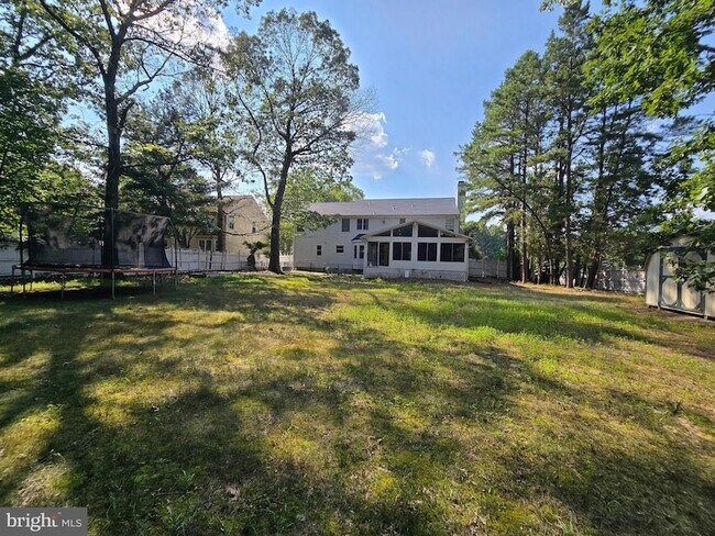 Building Photo - 1 Radcliff Ct