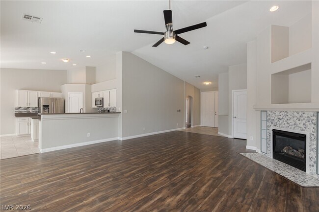 Building Photo - 4029 Genoa Dr
