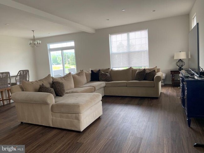 Building Photo - 30 S Tompkins Square