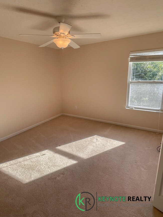 Building Photo - 7691 Harwood Ct