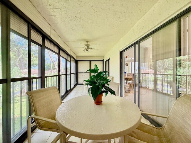 Building Photo - 10678 Ocean Palm Way